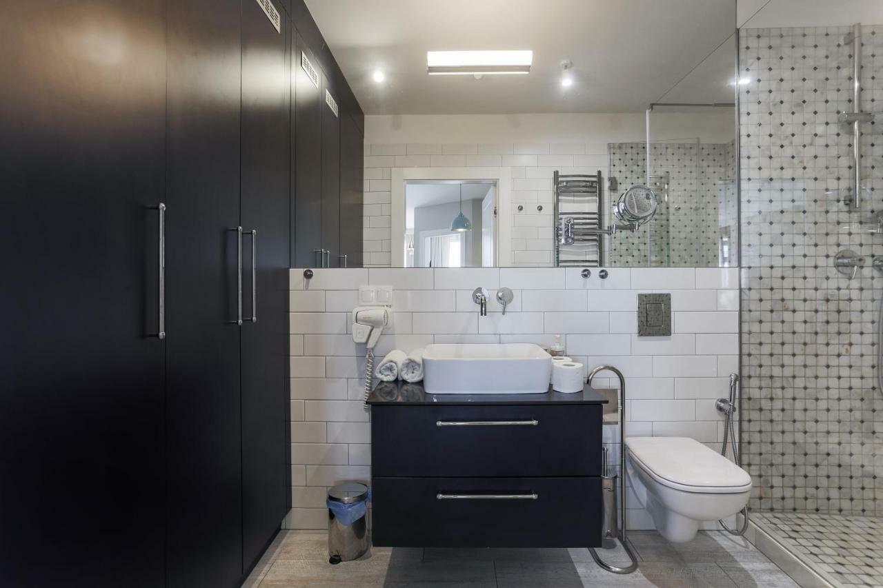 Unique Motlawa Riverbank Apartment Gdańsk Extérieur photo